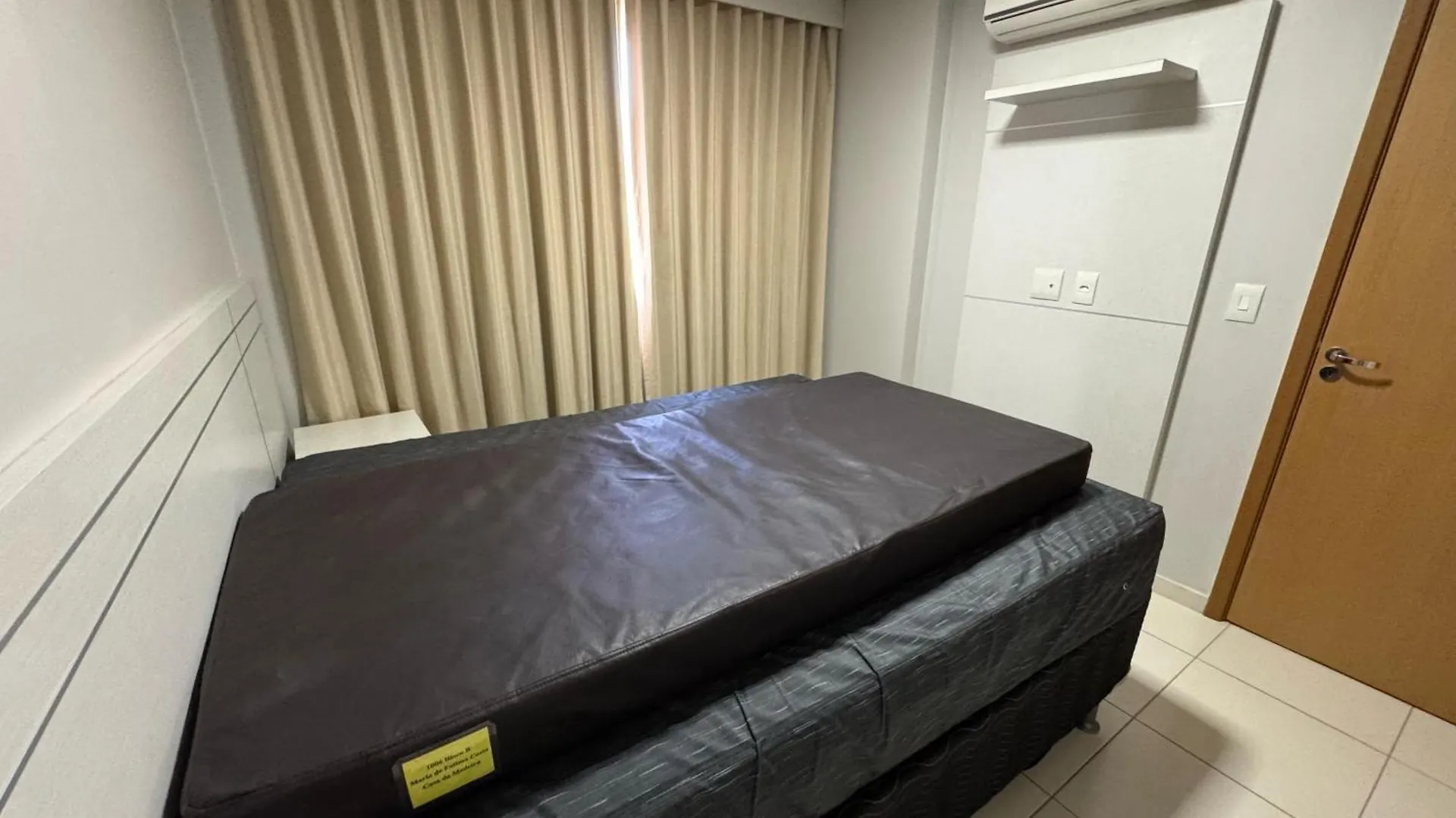 Lägenhetshotell Residencial Gran Reserva Casa Da Madeira Caldas Novas