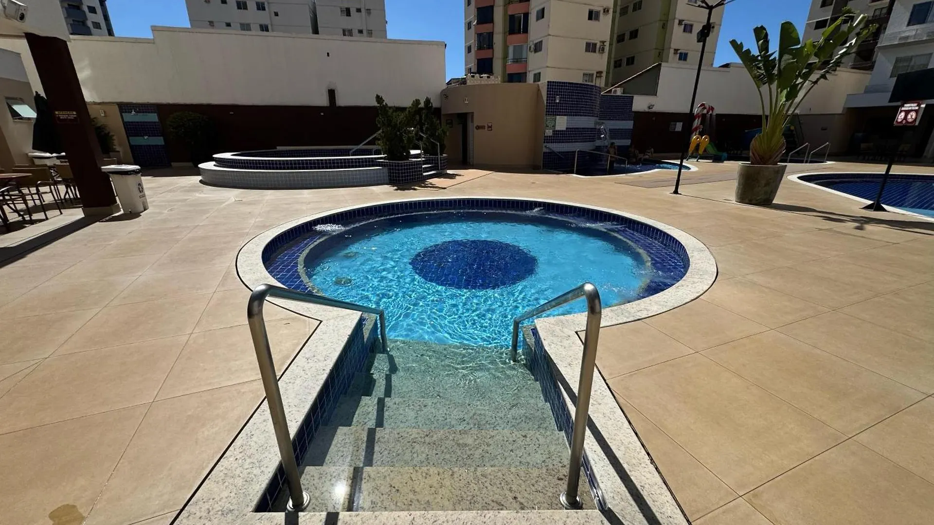 Lägenhetshotell Residencial Gran Reserva Casa Da Madeira Caldas Novas Brasilien